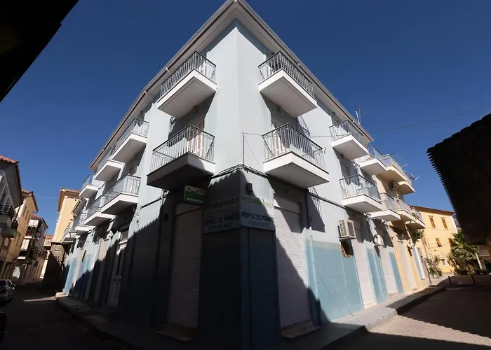 Magnolia - Apartment In Kalamata